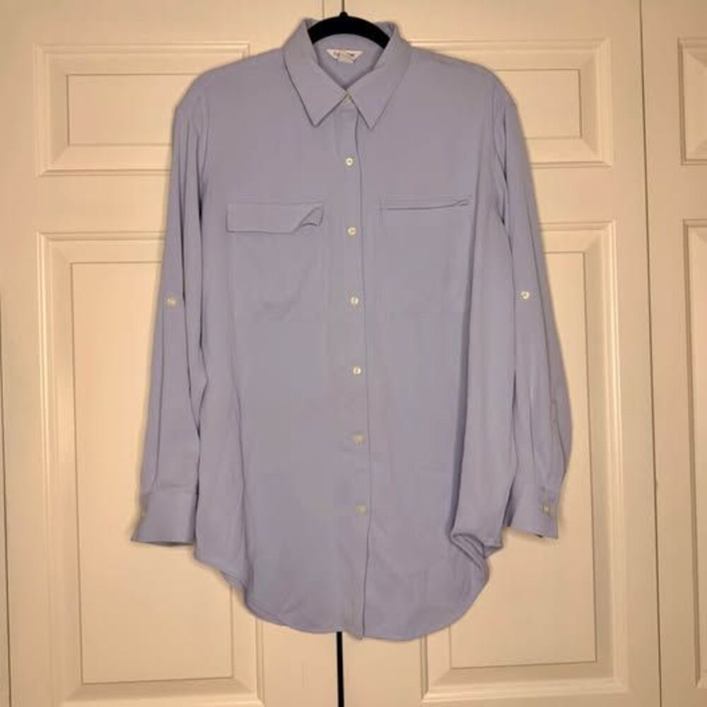 Calvin Klein Lavender Blue Long-Sleeve Button-Up Blouse — Women’s M